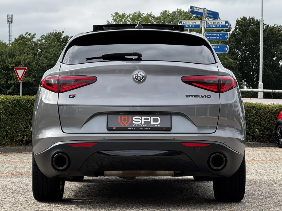 2.0 T AWD|Veloce|Pano|21"|Leer|Memory