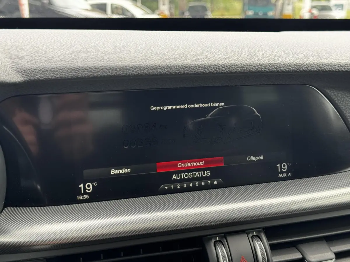 2.0 T AWD|Veloce|Pano|21"|Leer|Memory
