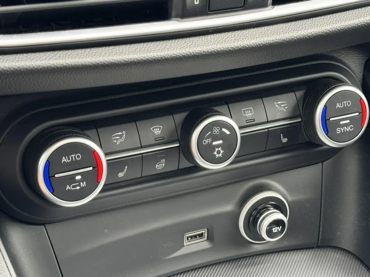 2.0 T AWD|Veloce|Pano|21"|Leer|Memory