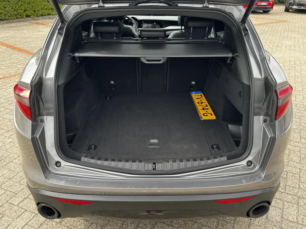 2.0 T AWD|Veloce|Pano|21"|Leer|Memory