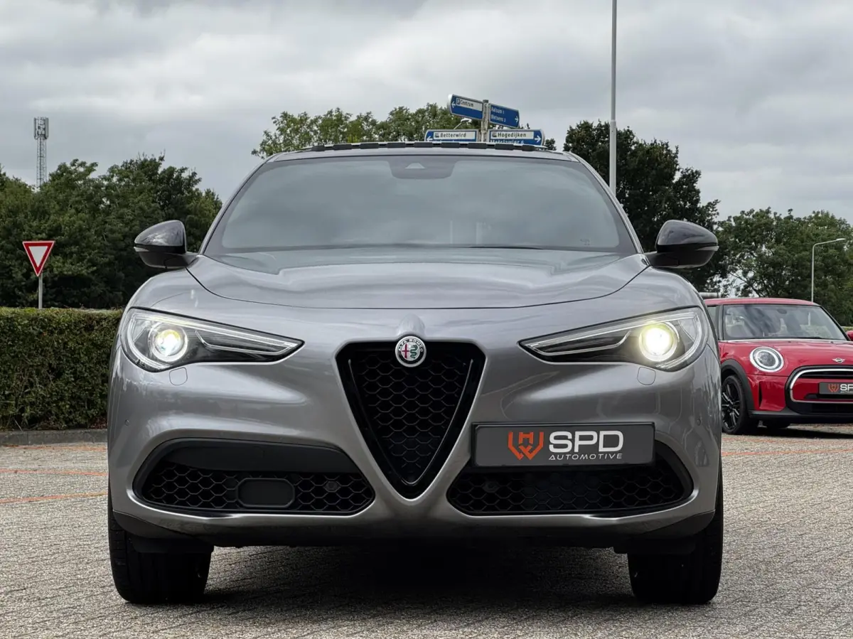 2.0 T AWD|Veloce|Pano|21"|Leer|Memory