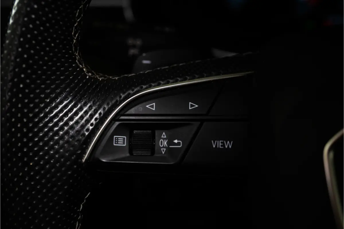 SQ7 4.0 TFSI S quattro 7p. 508PK | Pano | B&O | Carbon | ACC | Dodehoek | VOL! 12 MND Garantie