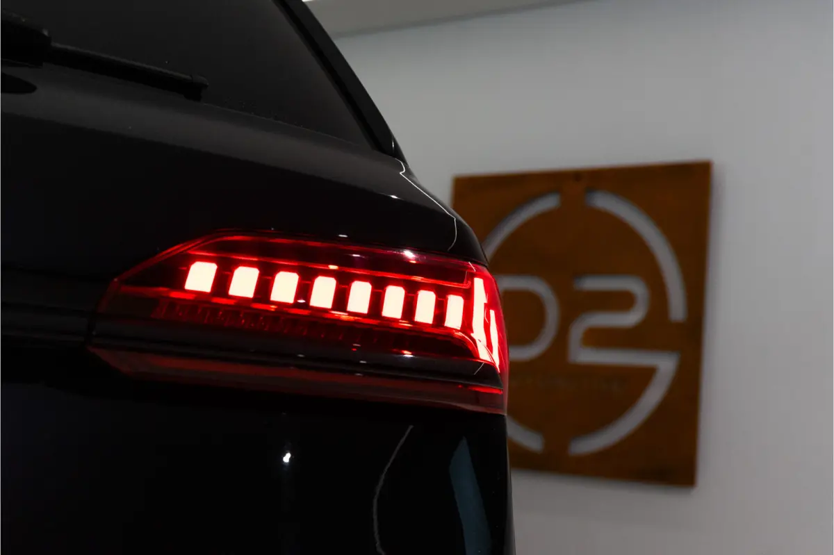 SQ7 4.0 TFSI S quattro 7p. 508PK | Pano | B&O | Carbon | ACC | Dodehoek | VOL! 12 MND Garantie