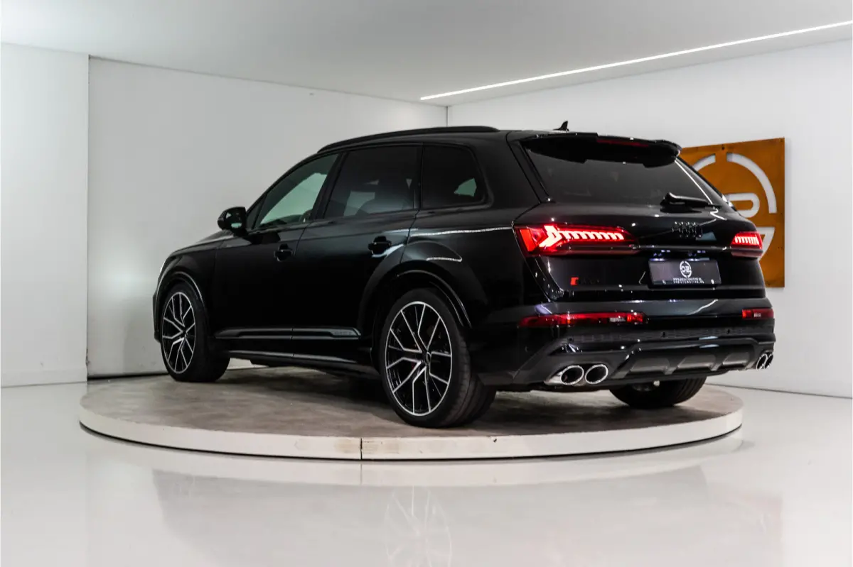 SQ7 4.0 TFSI S quattro 7p. 508PK | Pano | B&O | Carbon | ACC | Dodehoek | VOL! 12 MND Garantie