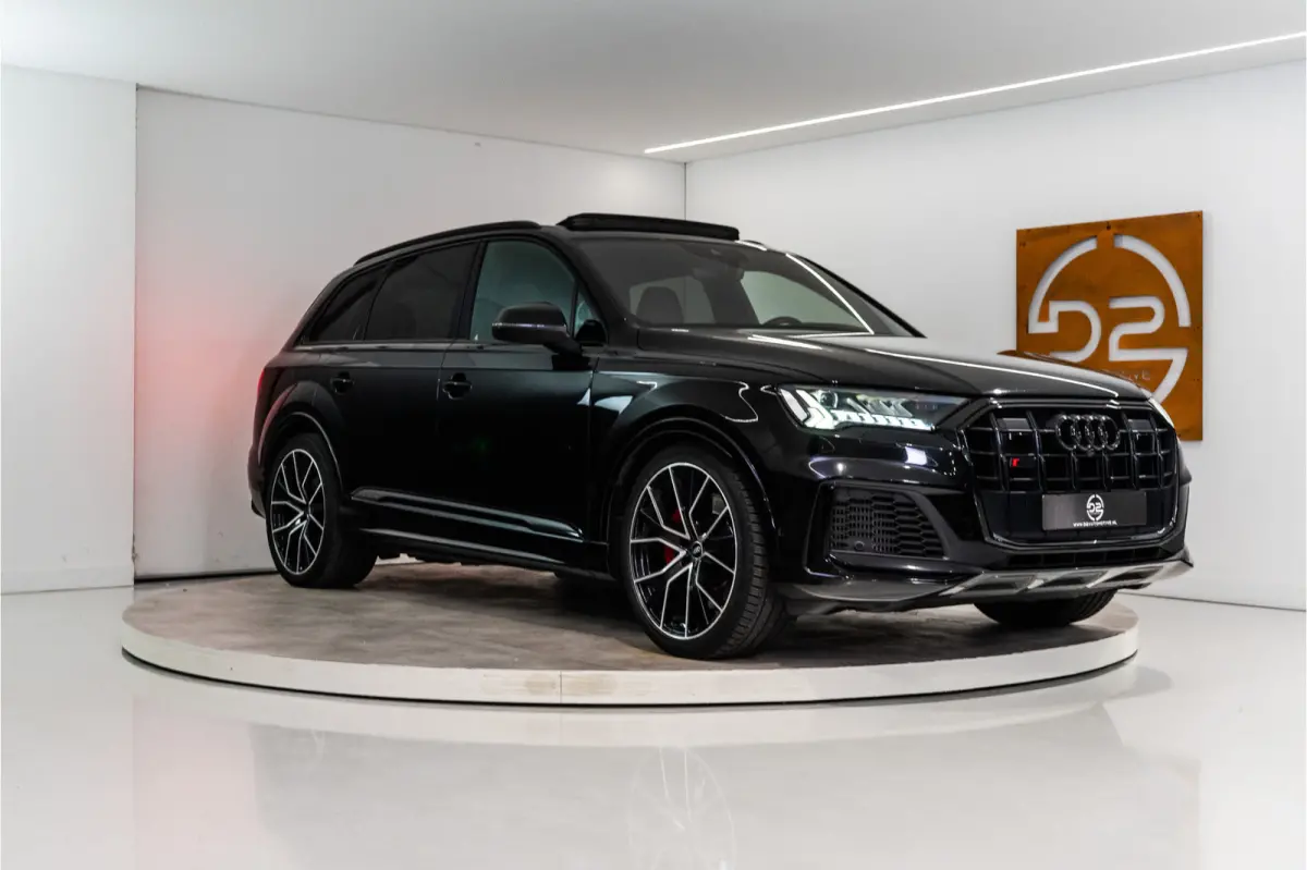 SQ7 4.0 TFSI S quattro 7p. 508PK | Pano | B&O | Carbon | ACC | Dodehoek | VOL! 12 MND Garantie