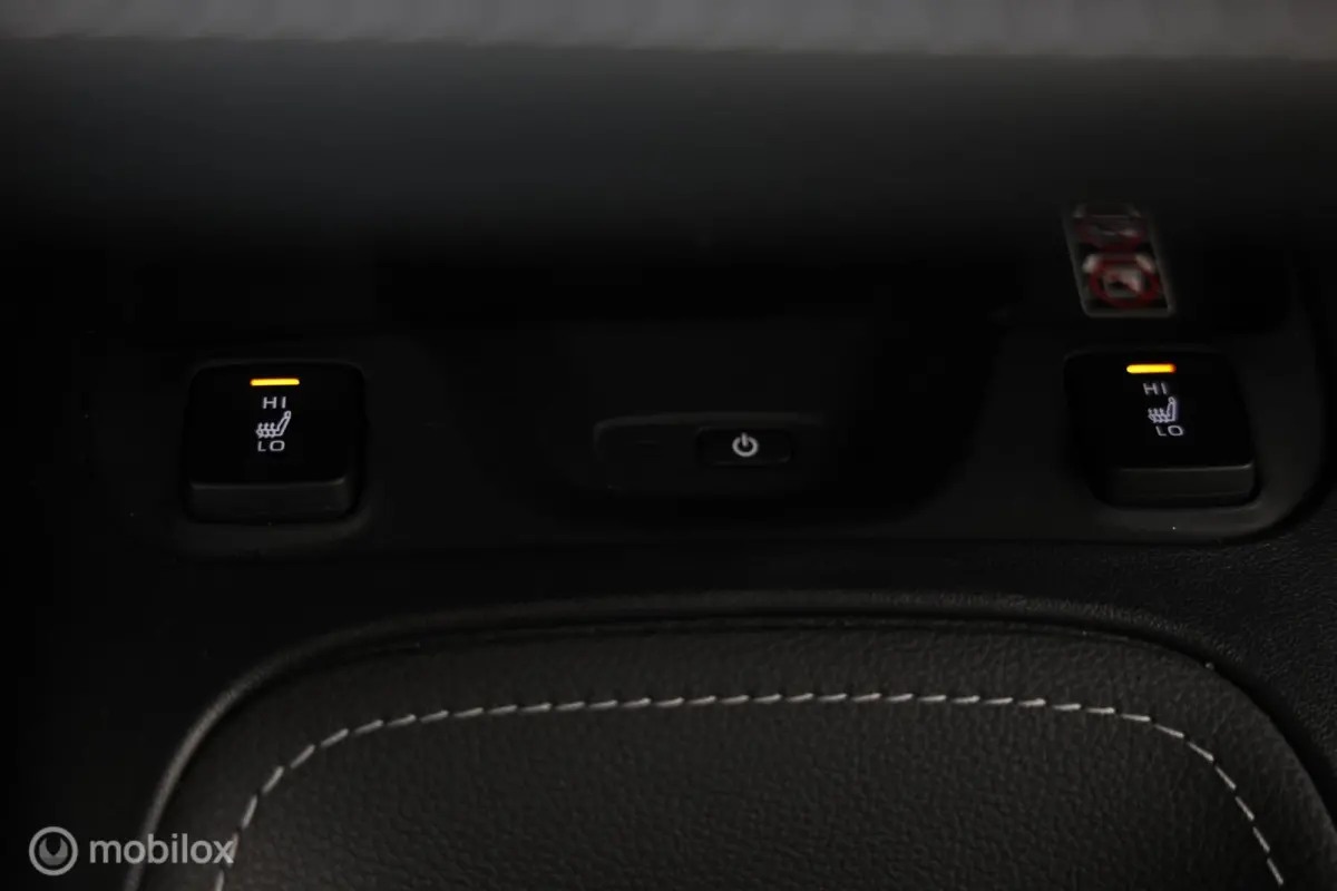 Hybrid 140 Dynamic - Stuur/Stoelverwarming - Carplay - Cruise control adaptief
