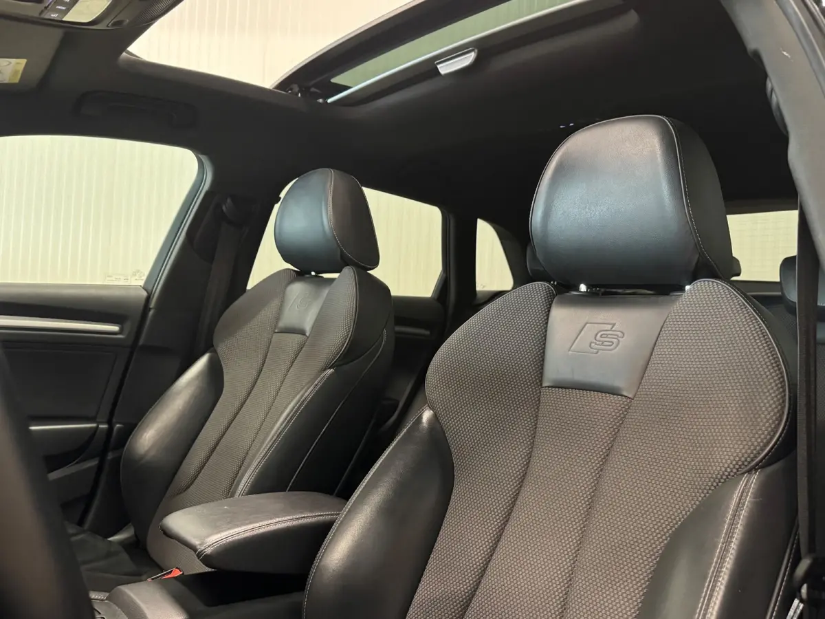 1.5 TFSI CoD Sport S Line Edition | PANO | NAP | BLACK OPTIC