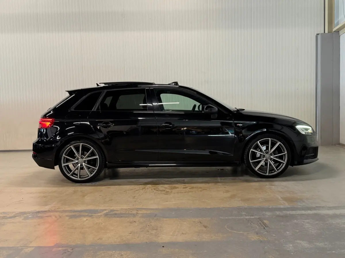 1.5 TFSI CoD Sport S Line Edition | PANO | NAP | BLACK OPTIC