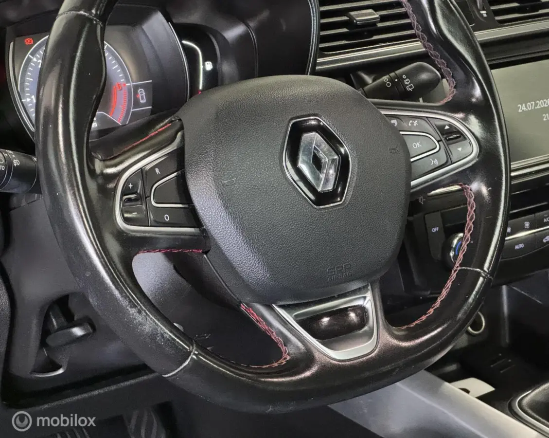 1.5 dCi Bose [ NAP leder panorama ]