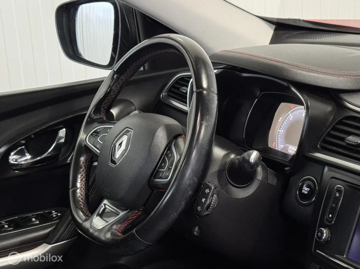 1.5 dCi Bose [ NAP leder panorama ]