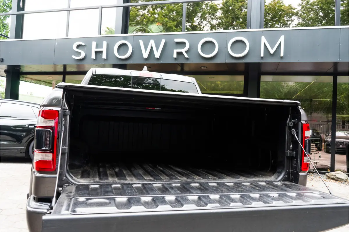 1500 5.7 V8 4x4 Crew Cab Laramie 402PK | Excl. BTW | Pano | Prins LPG G3