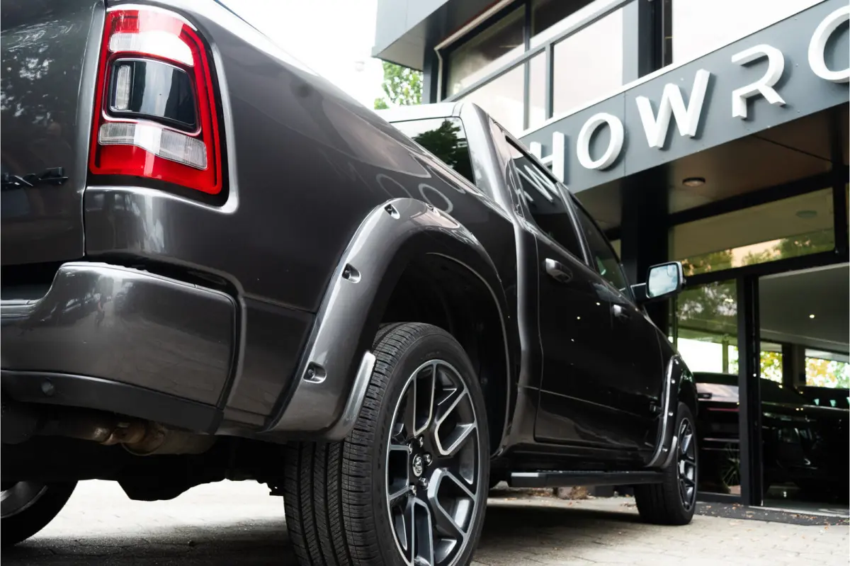 1500 5.7 V8 4x4 Crew Cab Laramie 402PK | Excl. BTW | Pano | Prins LPG G3