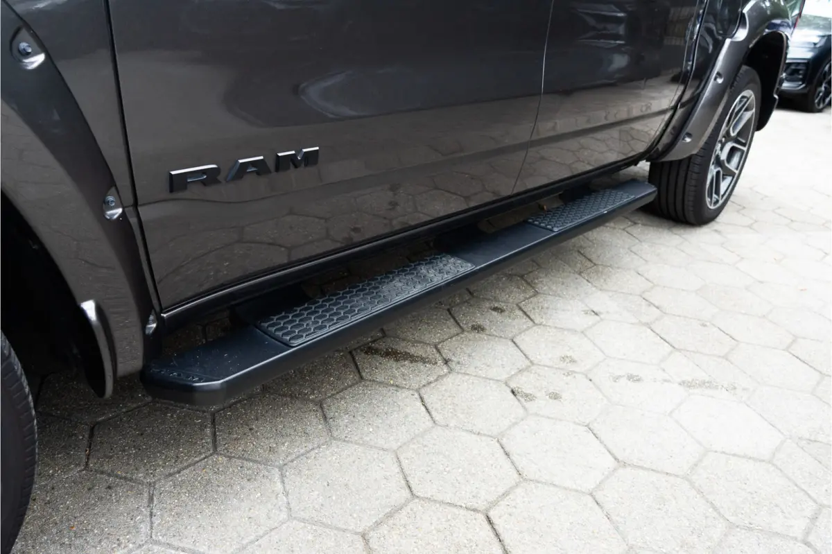 1500 5.7 V8 4x4 Crew Cab Laramie 402PK | Excl. BTW | Pano | Prins LPG G3