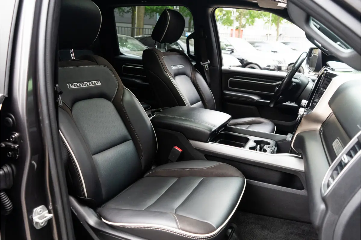 1500 5.7 V8 4x4 Crew Cab Laramie 402PK | Excl. BTW | Pano | Prins LPG G3