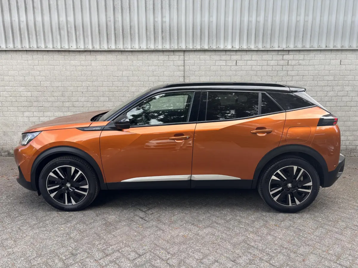 1.2 PureTech GT 155PK | Schuif-kanteldak | Trekhaak | Stoelverwarming | Alcantara bekleding