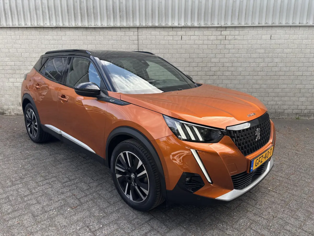 1.2 PureTech GT 155PK | Schuif-kanteldak | Trekhaak | Stoelverwarming | Alcantara bekleding