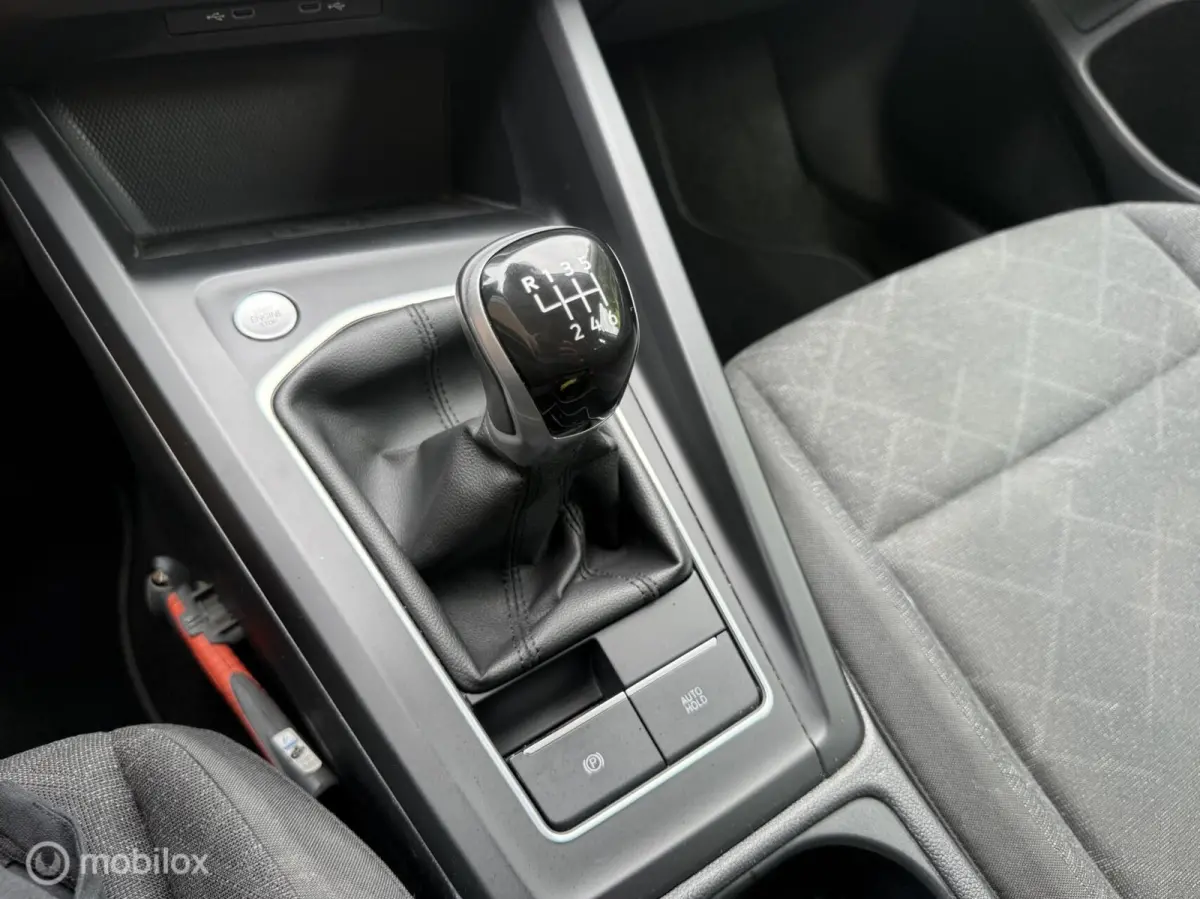 1.0 TSI Life Business