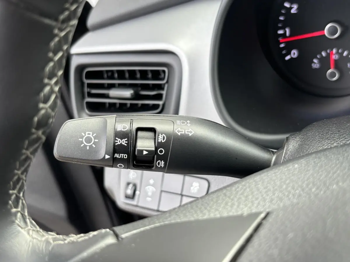 1.2 MPi 84pk DynamicPlusLine | Carplay | Stoel + stuurverwarming