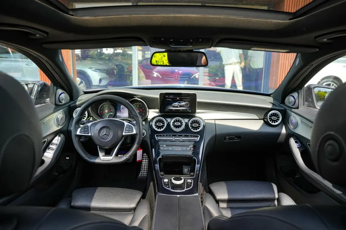 180 Business Solution AMG Panoramadak 3D Burmester Ambient Camera Stoelverwarming Leer Cruise Control