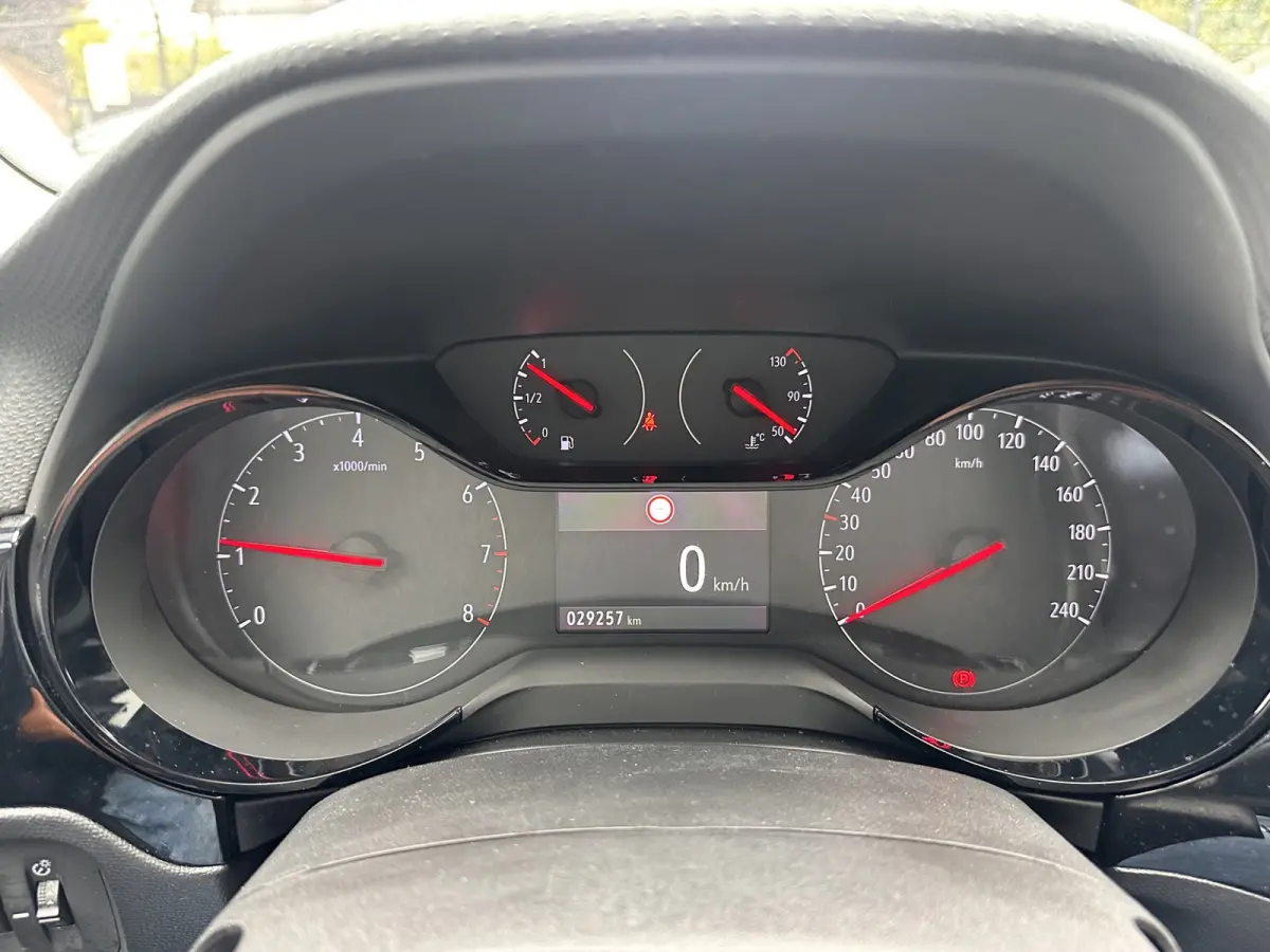 1.2i Edition|Slechts 29000km!!!!|Airco
