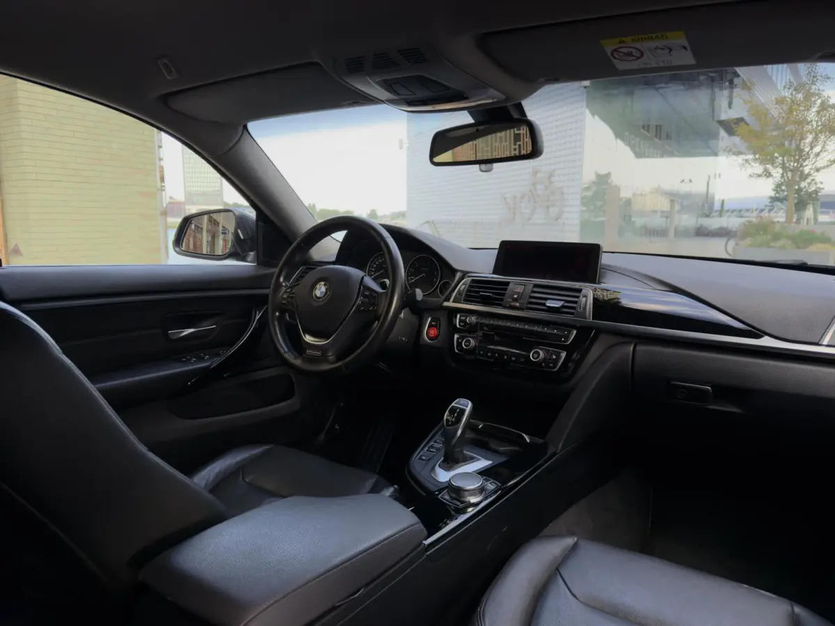 420i Corporate Lease Executive