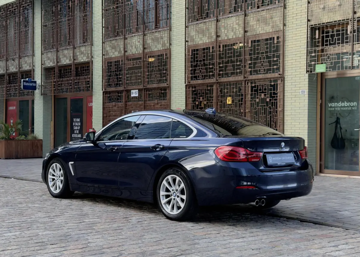 420i Corporate Lease Executive
