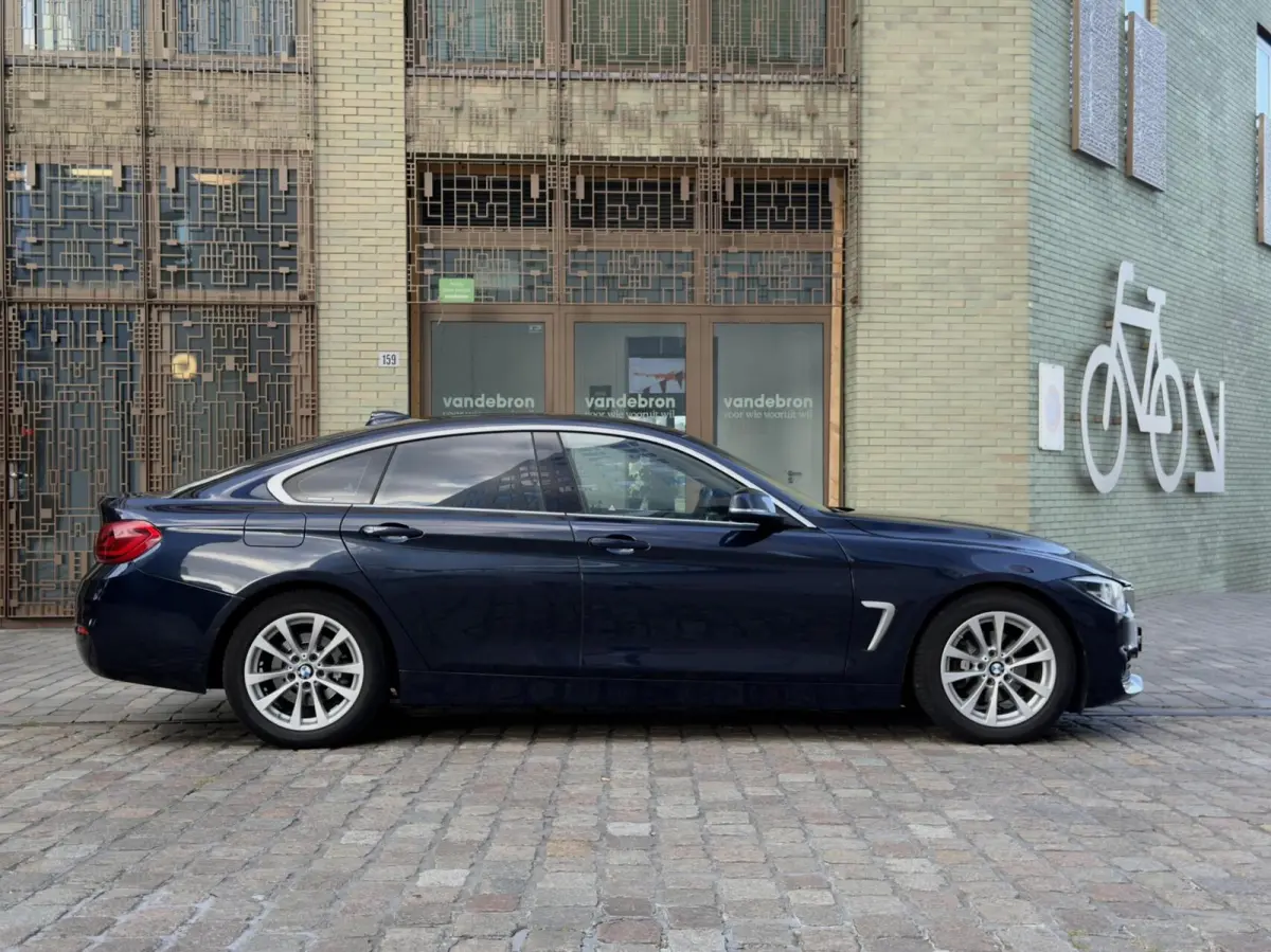 420i Corporate Lease Executive