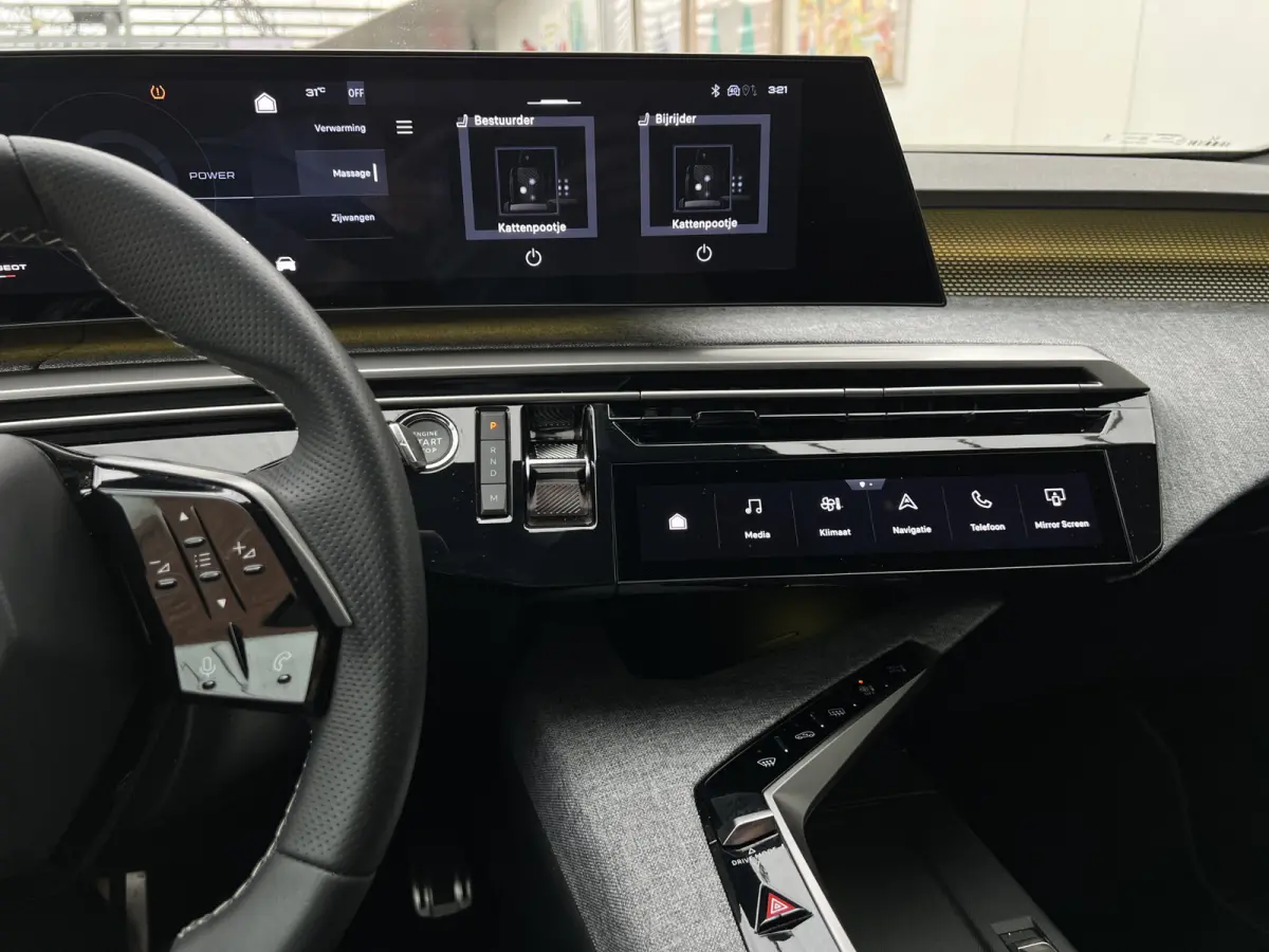 Hybrid 145pk DCS-6 Automaat GT | Navigatie | Airconditioning ECC | Elek achterklep | 7 Persoons | Draadloos Apple Carplay & Android Auto | Isofix Bevestigingspunten | Lichtmetalen Velgen | V