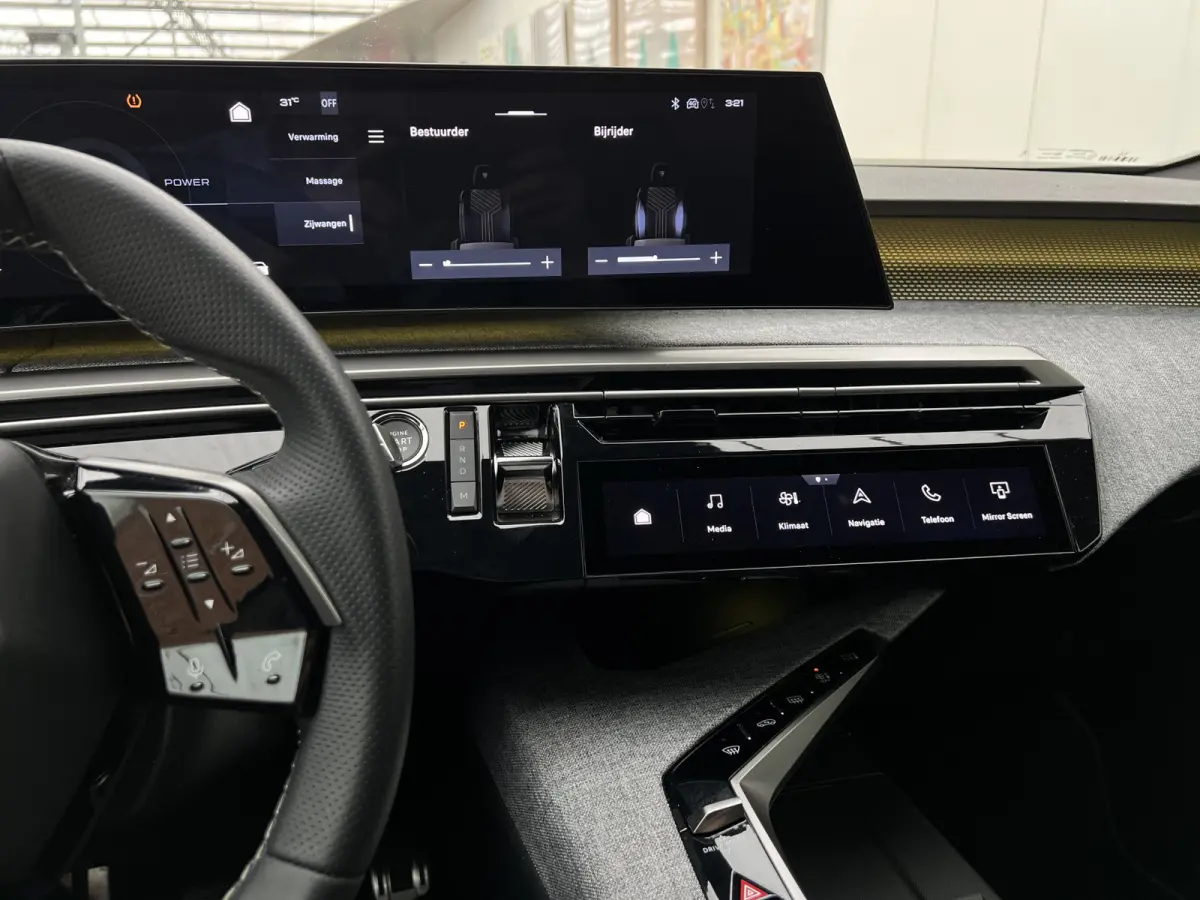 Hybrid 145pk DCS-6 Automaat GT | Navigatie | Airconditioning ECC | Elek achterklep | 7 Persoons | Draadloos Apple Carplay & Android Auto | Isofix Bevestigingspunten | Lichtmetalen Velgen | V
