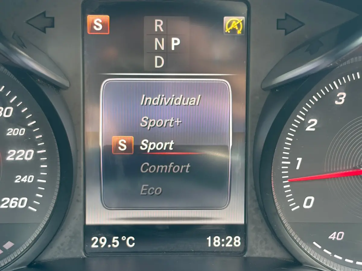 300 Prestige, AMG Line, Stoelventilatie/verwarming, Burmeister, Airscarf