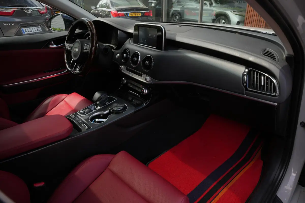 3.3 V6 T-GDI AWD GT Schuifdak Stoelverw. Leer Cruise Camera