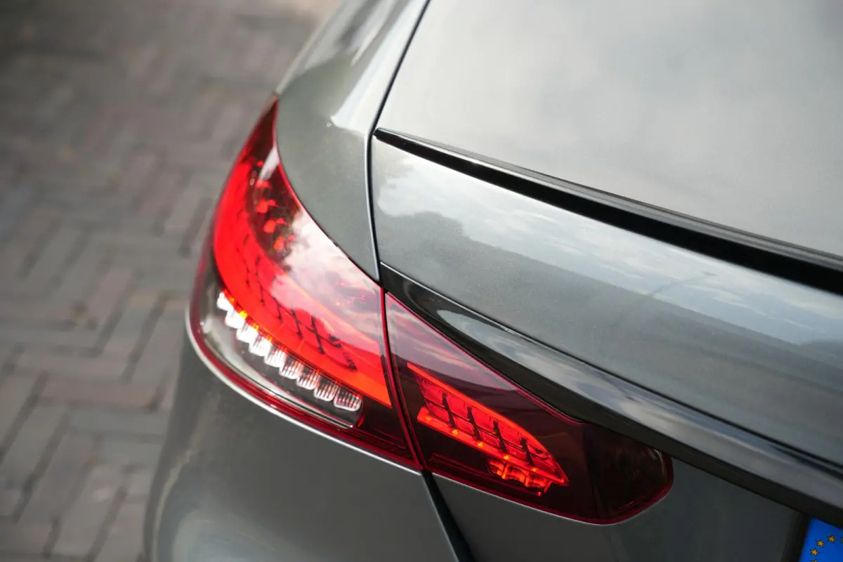 300 e AMG Line AMG Panoramadak Adapt. Cruise Facelift 18”LM E63 Look