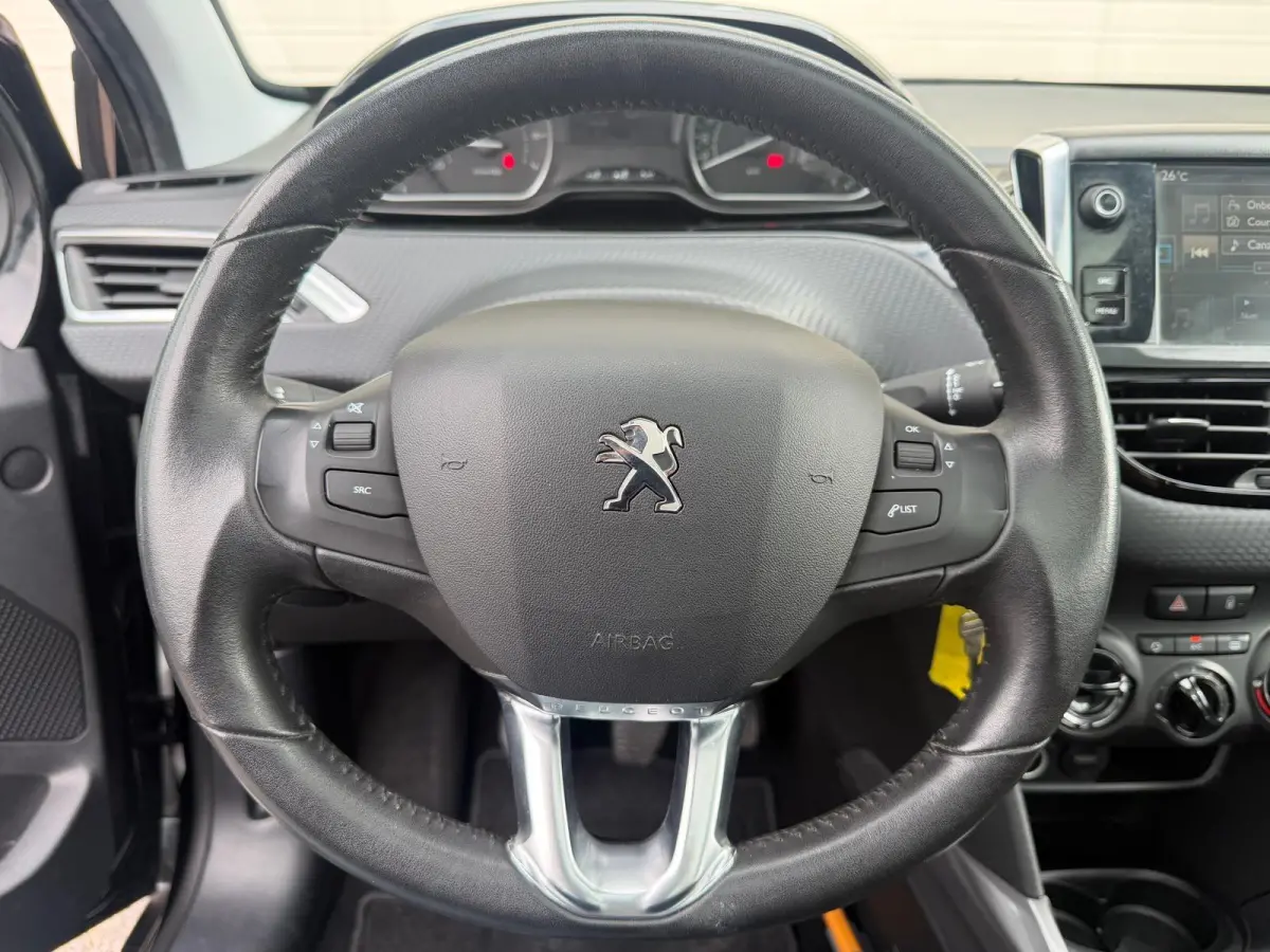 1.2 Blue Lion/AIRCO/PANO/TREKH/CARPLAY/APK/NAP