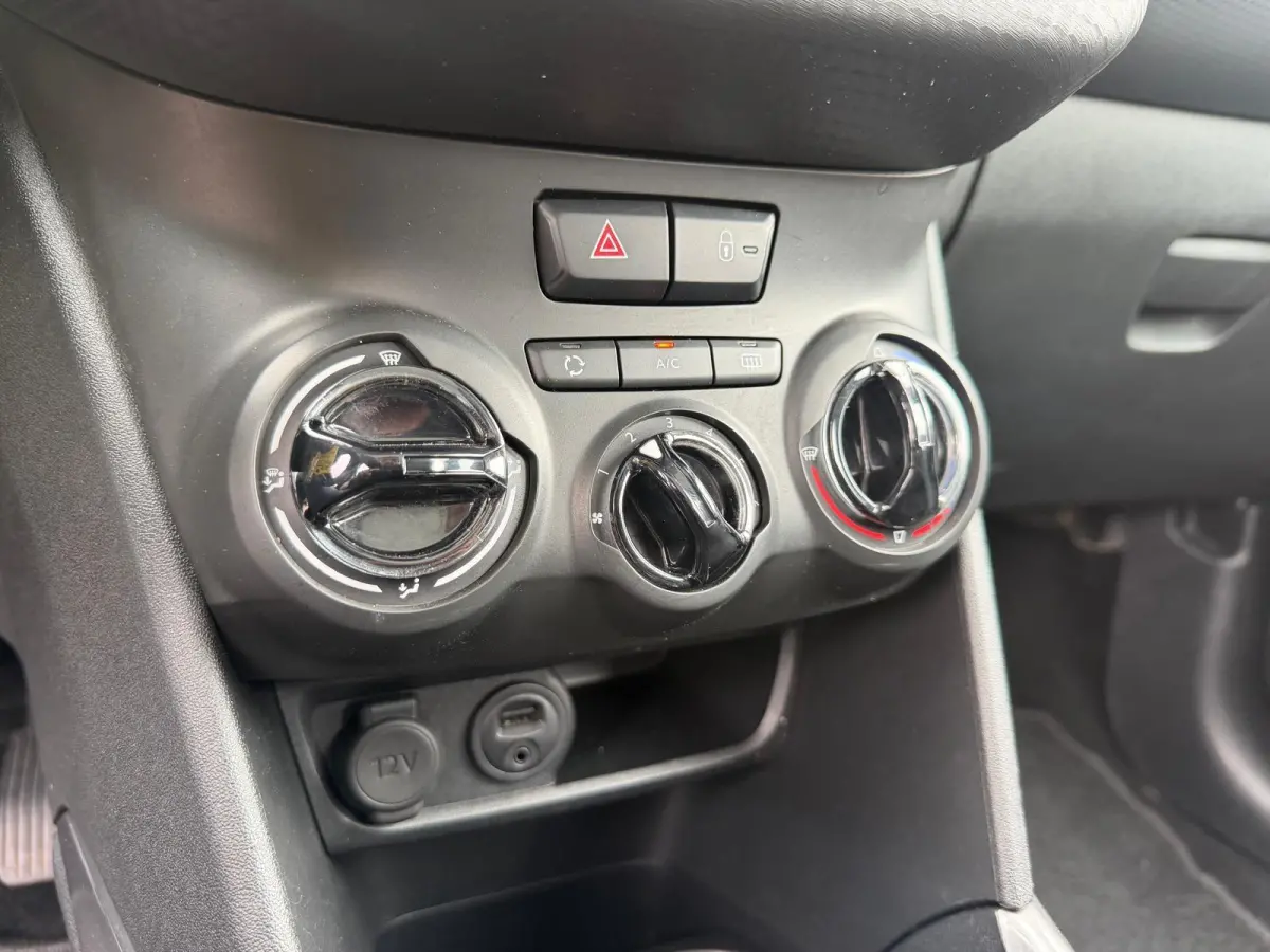 1.2 Blue Lion/AIRCO/PANO/TREKH/CARPLAY/APK/NAP