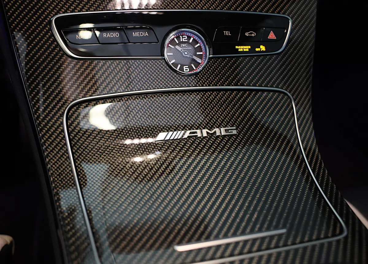 AMG 63 S Premium Plus Pack / Schaalstoelen / Keramisch / Memory / Head Up / Burmester / Pano / Led / Pdc