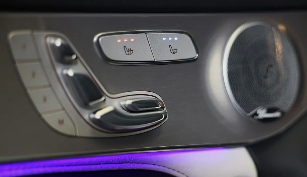 AMG 63 S Premium Plus Pack / Schaalstoelen / Keramisch / Memory / Head Up / Burmester / Pano / Led / Pdc