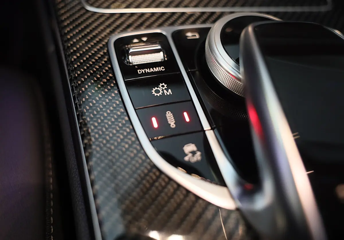 AMG 63 S Premium Plus Pack / Schaalstoelen / Keramisch / Memory / Head Up / Burmester / Pano / Led / Pdc