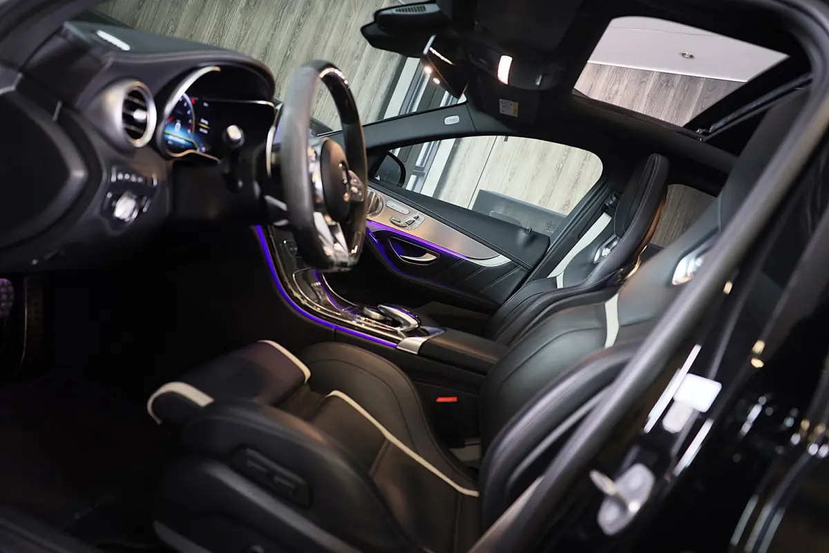 AMG 63 S Premium Plus Pack / Schaalstoelen / Keramisch / Memory / Head Up / Burmester / Pano / Led / Pdc