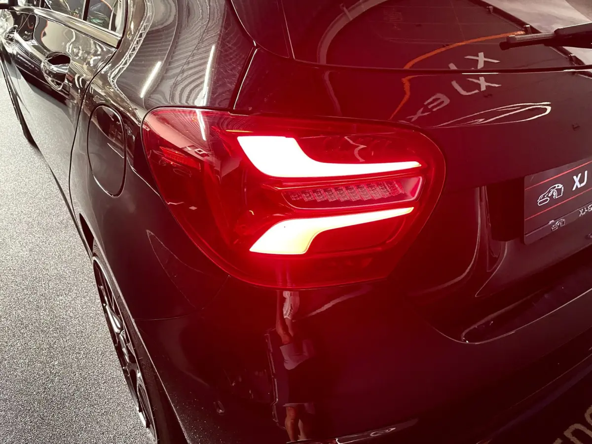 180 Business Solution AMG PANO NAVI