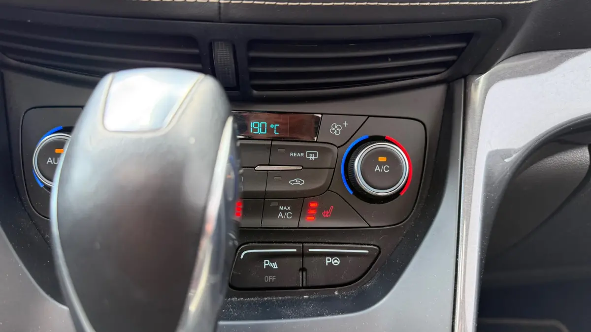 Vignale 4WD AUT Pano ACC Trekhaak Camera Leder