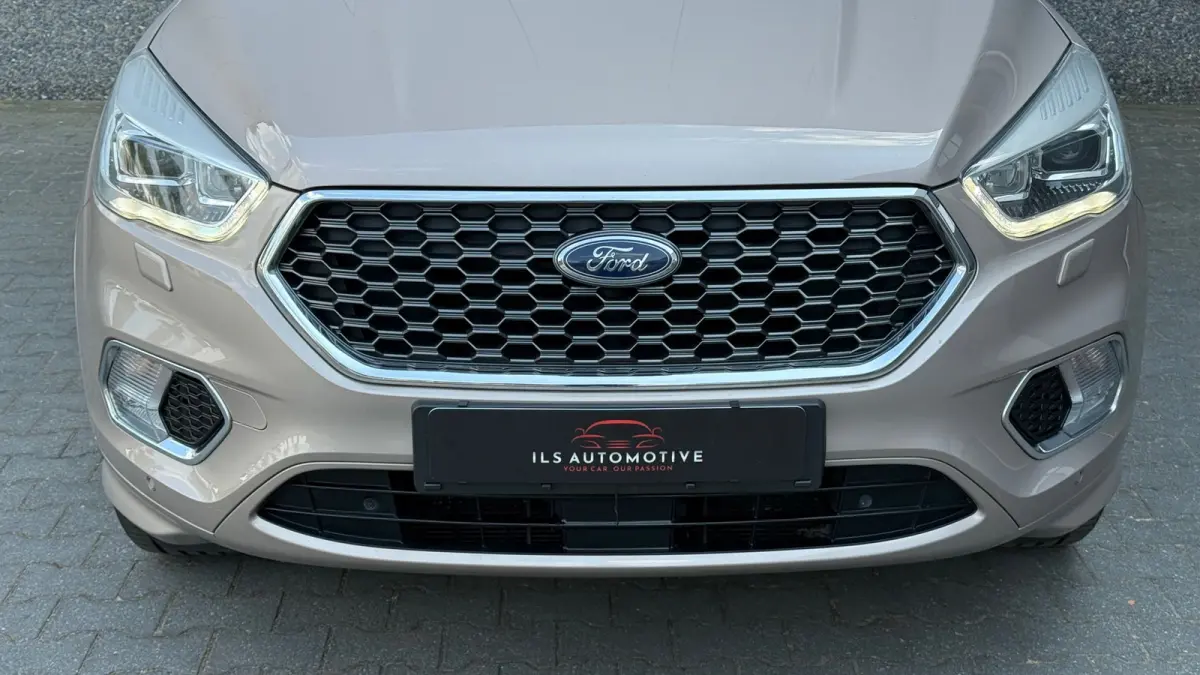 Vignale 4WD AUT Pano ACC Trekhaak Camera Leder