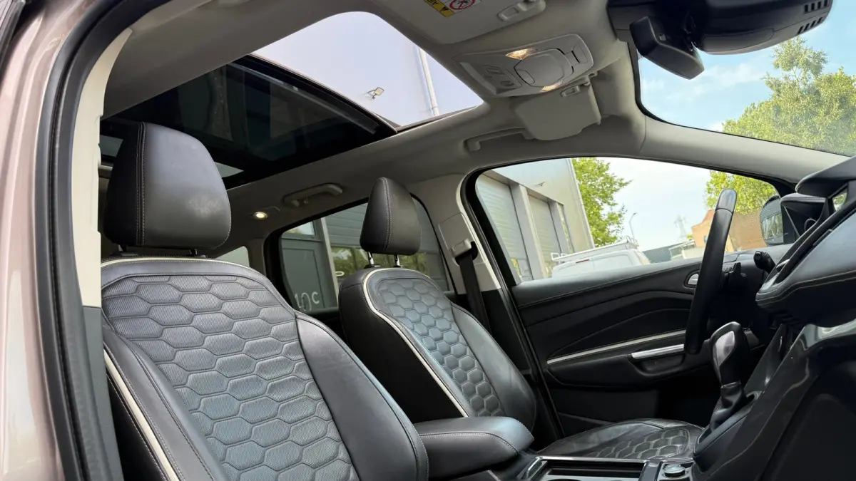 Vignale 4WD AUT Pano ACC Trekhaak Camera Leder