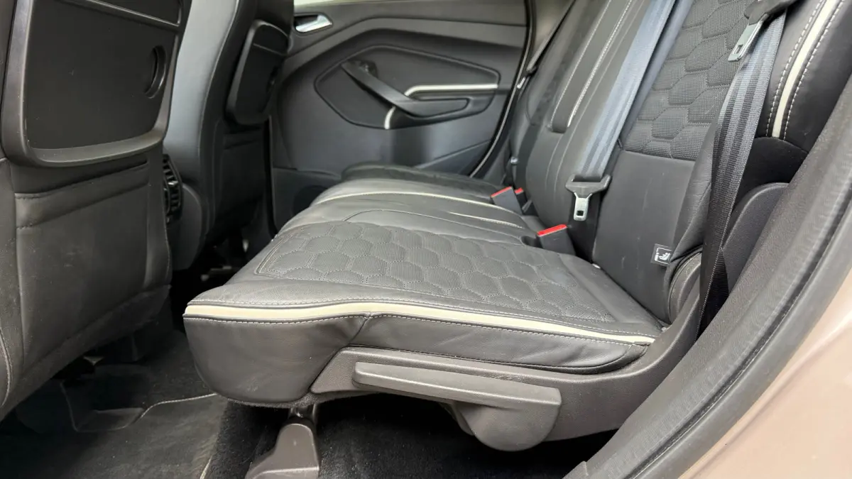 Vignale 4WD AUT Pano ACC Trekhaak Camera Leder
