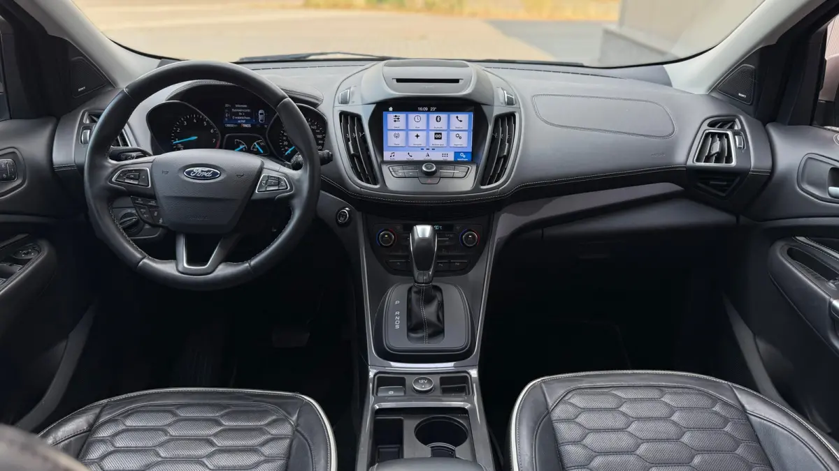 Vignale 4WD AUT Pano ACC Trekhaak Camera Leder