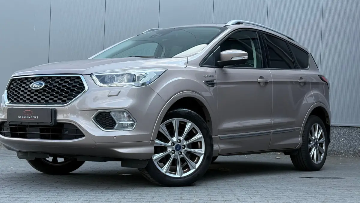Vignale 4WD AUT Pano ACC Trekhaak Camera Leder