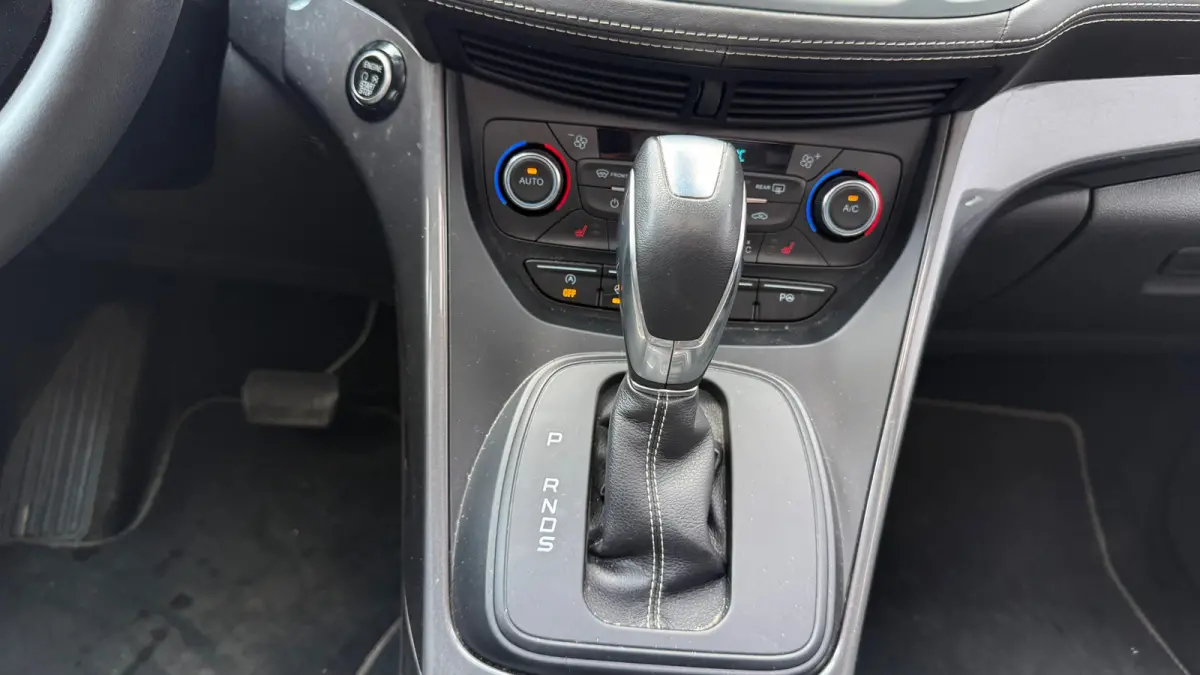 Vignale 4WD AUT Pano ACC Trekhaak Camera Leder