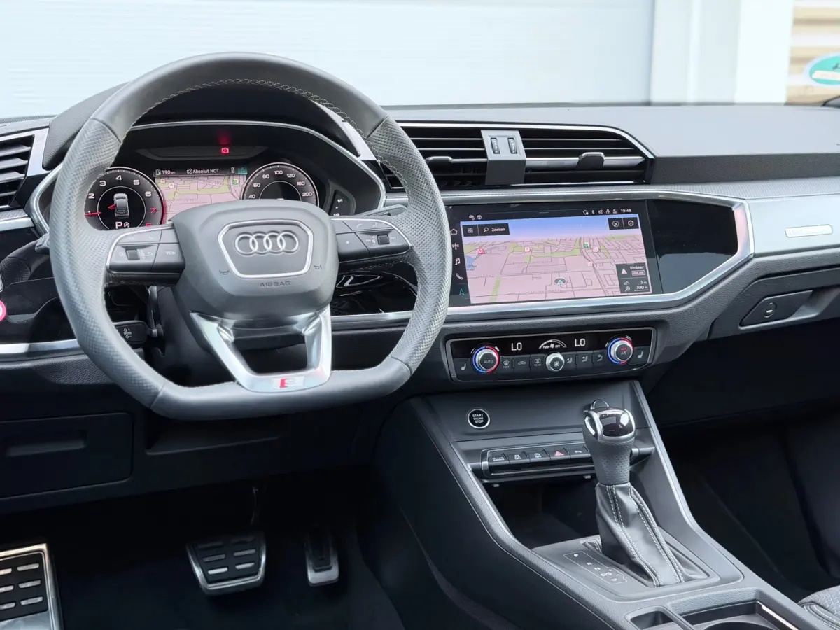 35 TFSI S Edition Competition Pano/Keyless