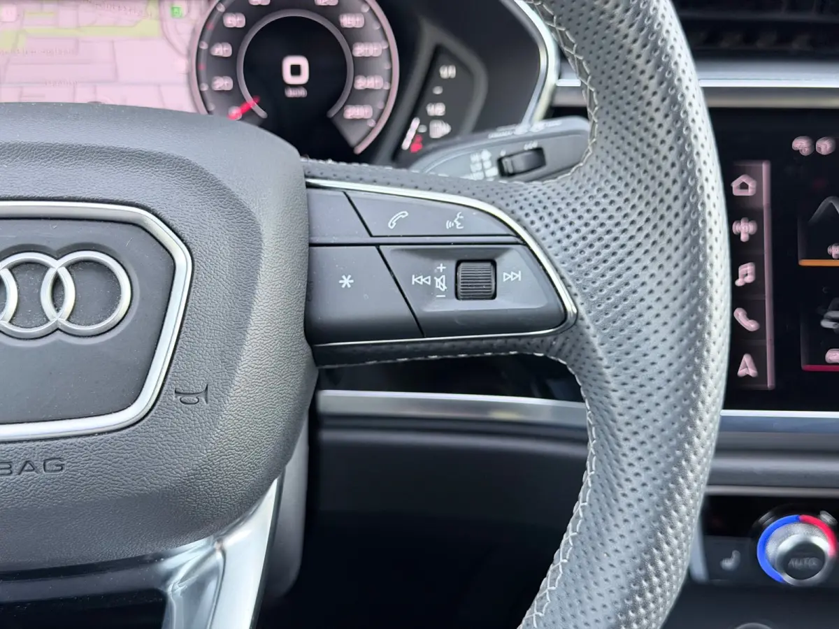 35 TFSI S Edition Competition Pano/Keyless