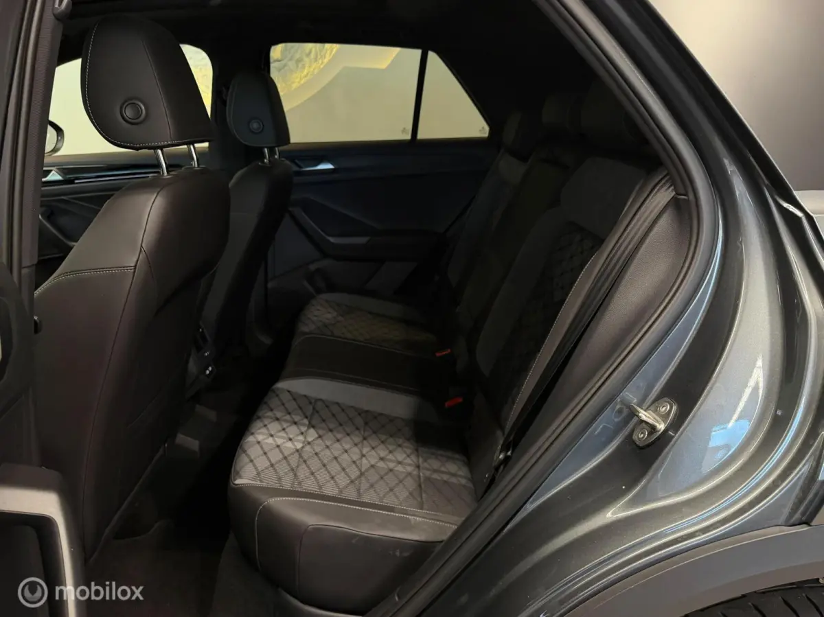 1.5 TSI 3x R-Line Panorama/Black Style/Trekhaak