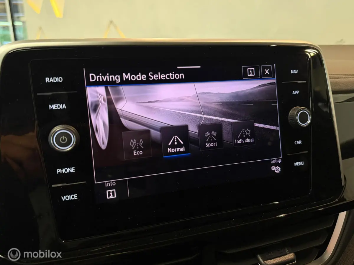1.5 TSI 3x R-Line Panorama/Black Style/Trekhaak